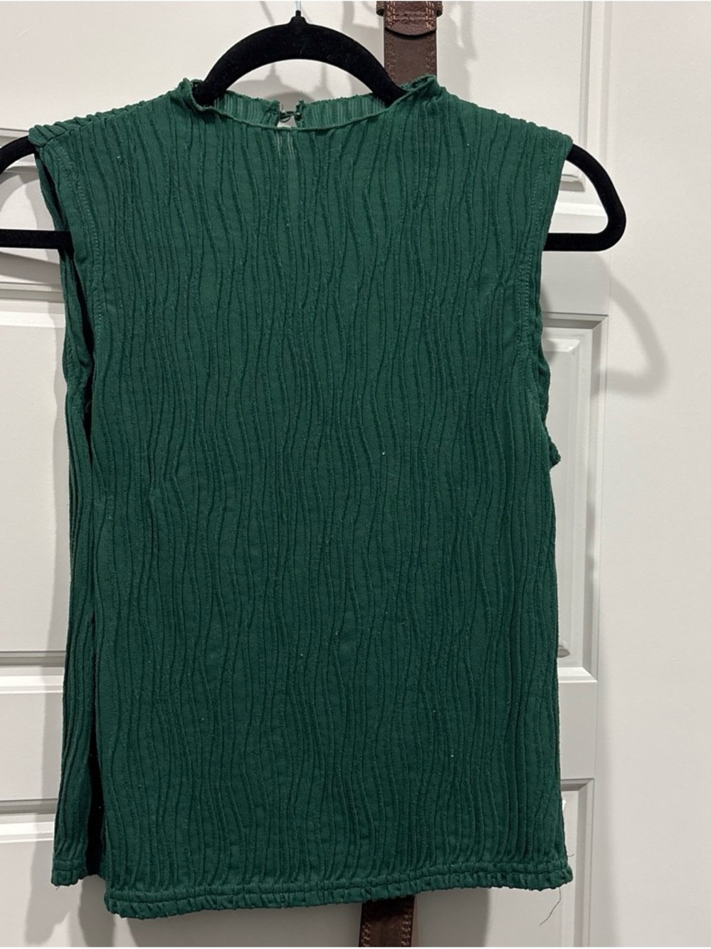 Sleeveless Textured Knit Top - Forest Green